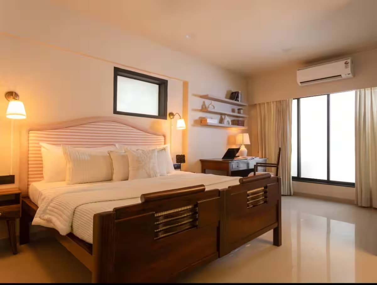 Dadar Five Gardens Heritage 2BHK