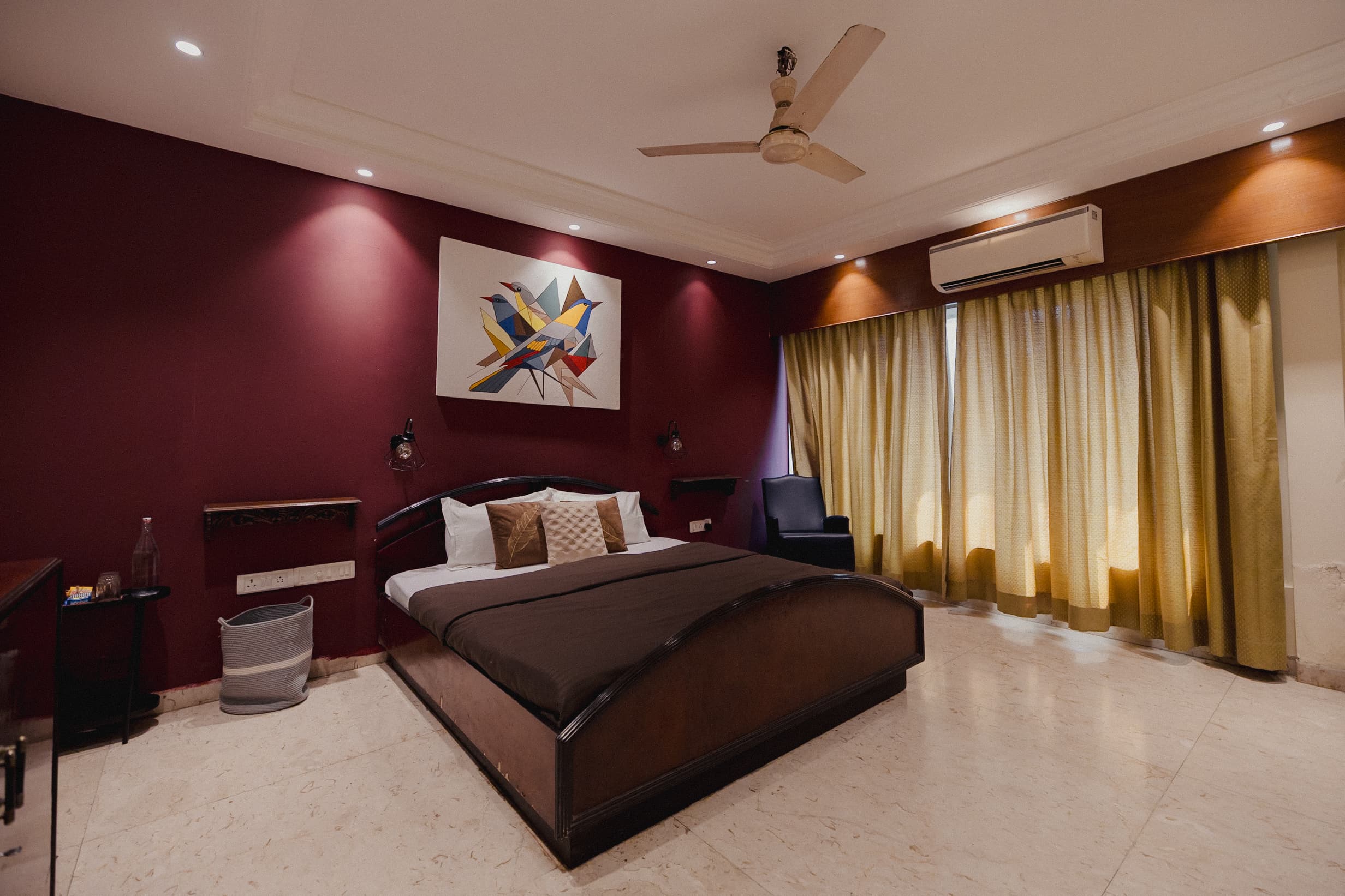 Bachi's Nest bedroom